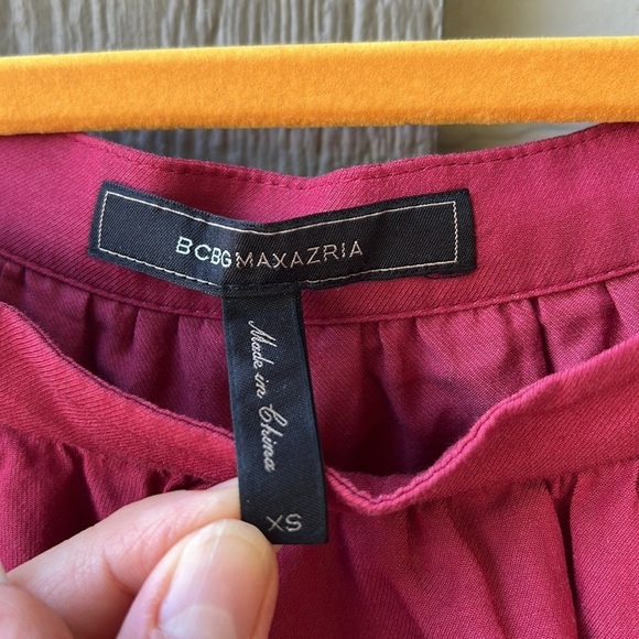 BCBG Maxazria Boho Burgundy Off Shoulder Ruffle Balloon Sleeve Blouse Top sz XS - Picture 3 of 7